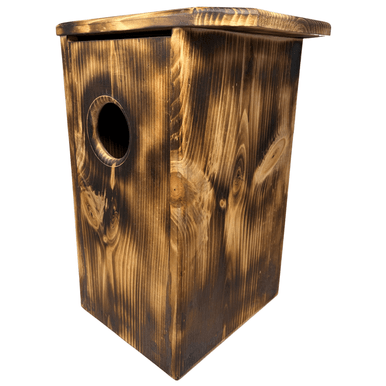 Wakefield Premium outdoor squirrel house nesting box