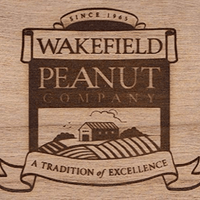 Wakefield Premium Squirrel House Nesting Box for Outdoor Use (Wakefield Logo)